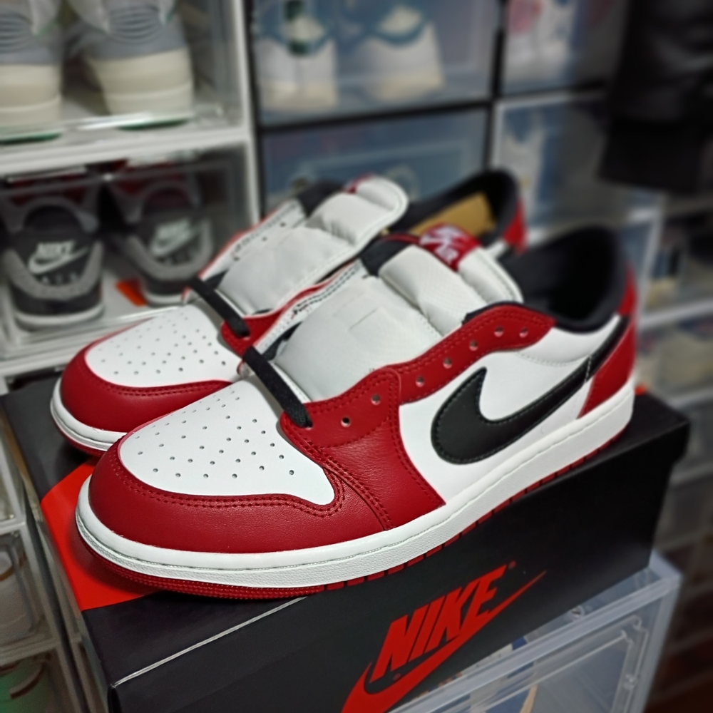 Jordan Chicago Lows OG Size 10 ,2025,brand New With Box, Great Low Price